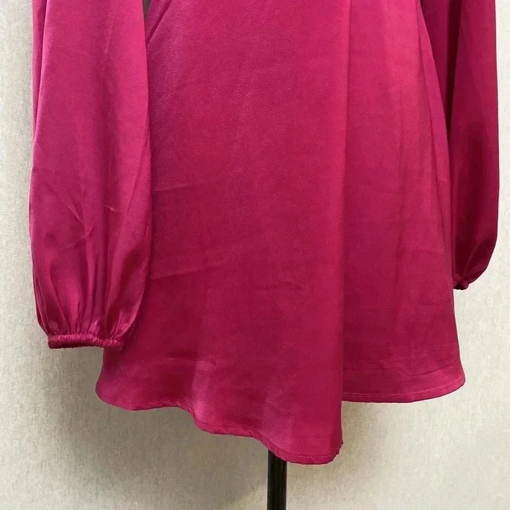 Miss Lola Fuchsia Cutout Mini Dress Plunge V Neck Long Sleeve NWT Size Small - Picture 7 of 14